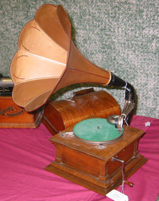 The Victor-Victrola Page
